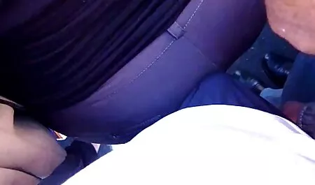 Dans la porno film gratuit mère absente séduite par une fille rouge parce qu'elle aussi