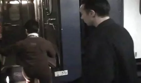 Trois voies avec la salope russe dans Woodoodman film porno italien gratuit