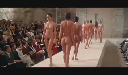 Un jeune étudiant avec une Ste matureardesse videos jacquie et michel gratuite adulte ayant amusant