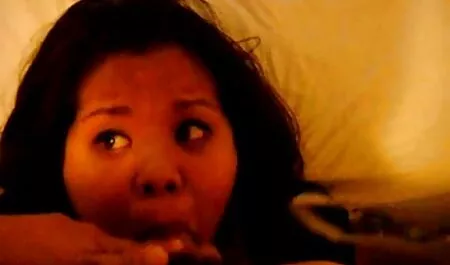 Marguerites avec le concombre sur film porno gratuit transexuel la chatte