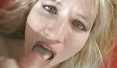 Blonde avec un xxx cam gratuit gros cul.