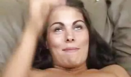 Trois copines profiter de la film porno gratuit youtube magie de l'amour lesbien