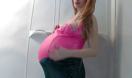 L'homme calme est puni avec des cils, puis obtient sexe tv gratuit un coup de plaisir.