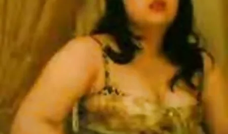Elle s'est masturbée avec un voisin, a commencé videos porno français et sexe avec femmes en à se moquer et a atterri dans les escaliers.