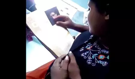 Lesbiennes trous de video gratuite femme mature verre avec des jouets.