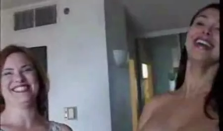 L'étirement Anal video porno telechargeable coûte quatre bites.