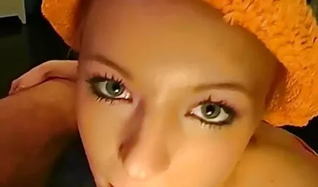 Des hommes sculptés par video masturbation gratuite des putes qui volent au fouet