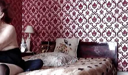 Une blessure lesbienne dans une robe noire a fait de son amie une video de sexe gratuit les debiles petite amie.